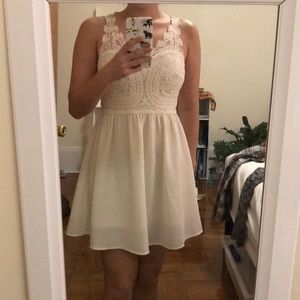 H&M white lace dress